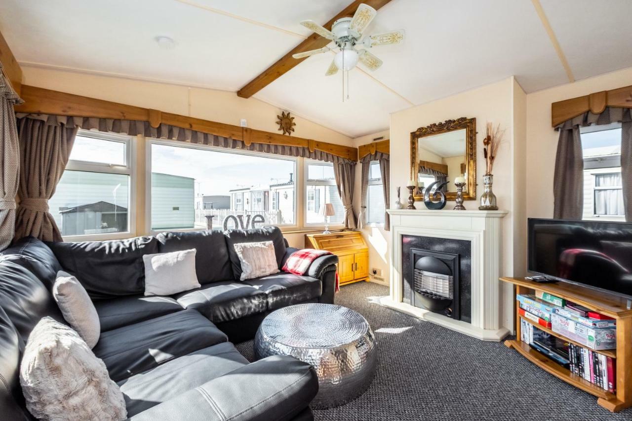 Saint Osyth Caravan Beach Holiday酒店 外观 照片