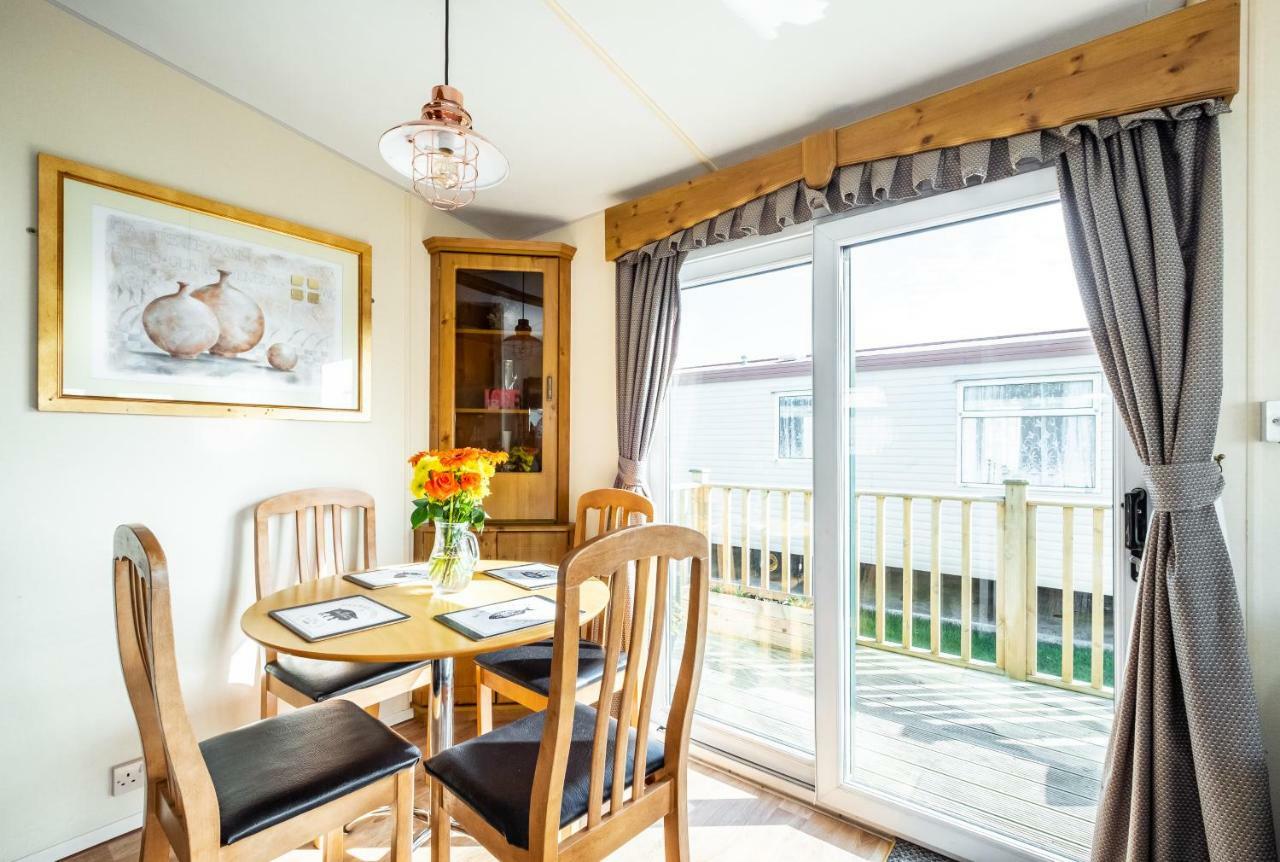 Saint Osyth Caravan Beach Holiday酒店 外观 照片